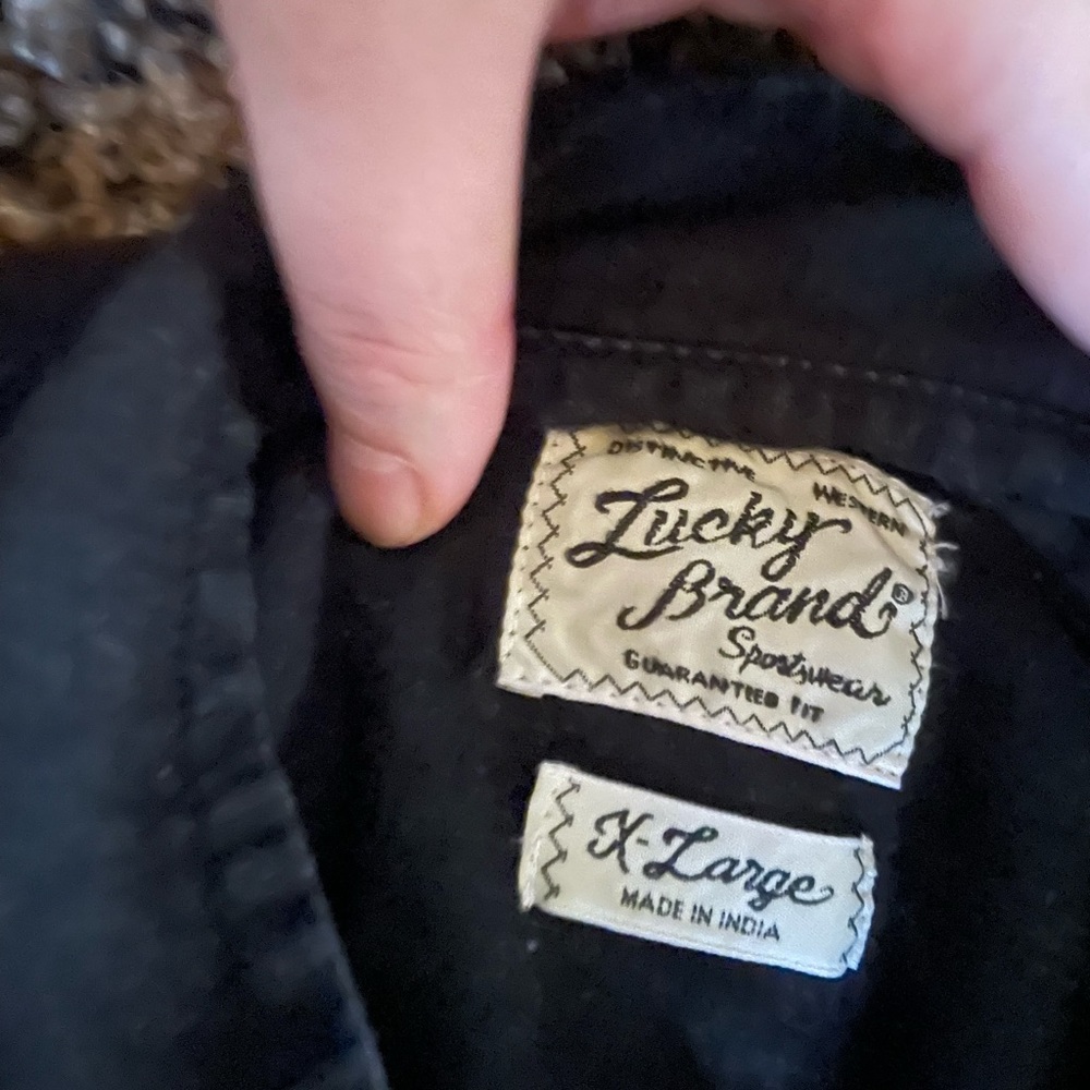X-L lucky brand button up tshirt